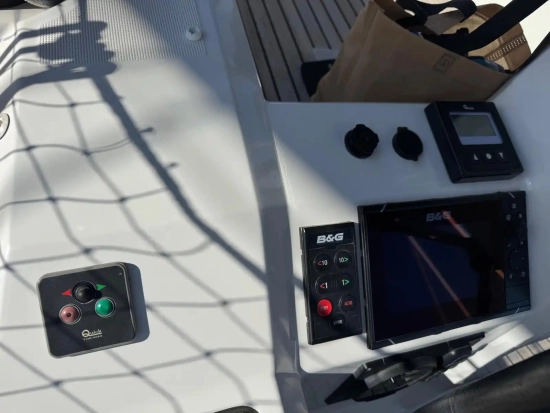 Beneteau Oceanis 38.1 usado à venda