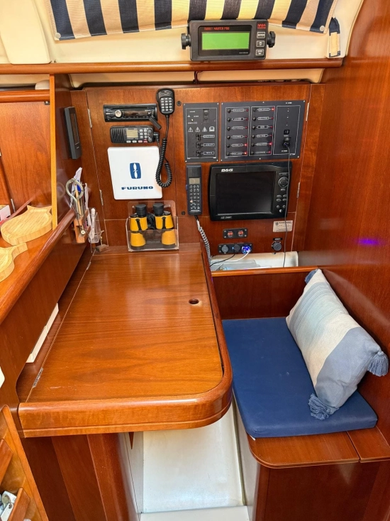 Beneteau Oceanis Clipper 381 usata in vendita