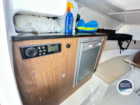 Beneteau Flyer 7.7 SUNdeck usata in vendita