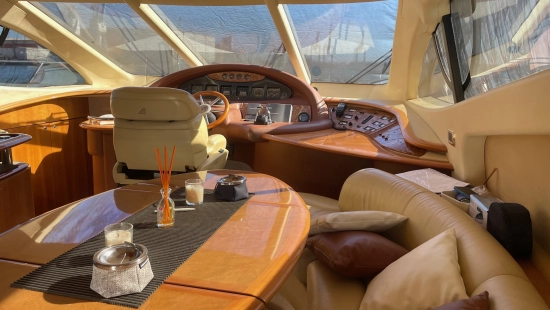 Azimut 55 Flybridge usata in vendita