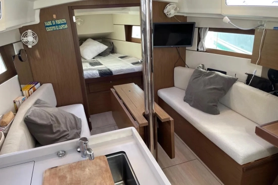 Beneteau Oceanis 35.1 usado à venda