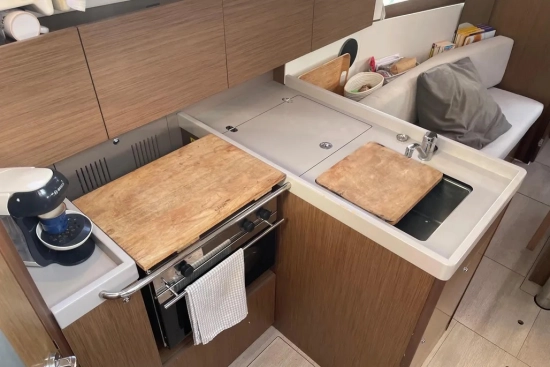 Beneteau Oceanis 35.1 usado à venda