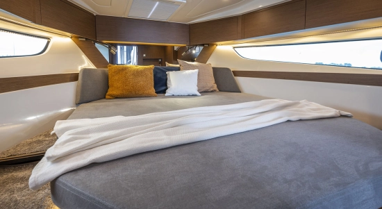 Beneteau Antares 11 Fly nuevo en venta
