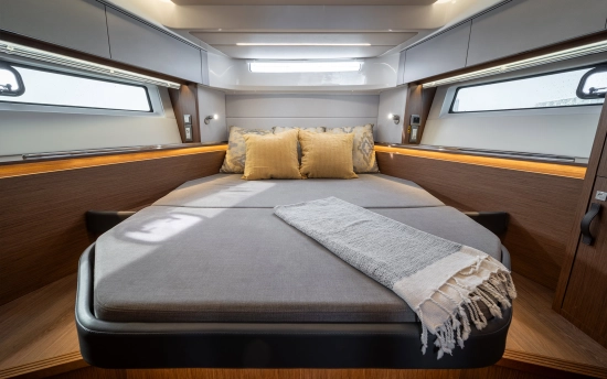 Beneteau Antares 12 Coupe nuova in vendita