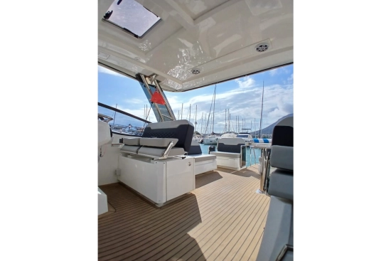 Aquila 32S de segunda mano en venta