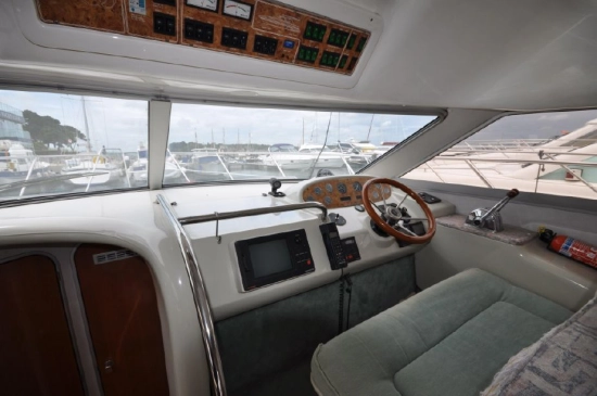 Sealine 360 Statesman usata in vendita