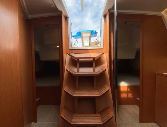 Bavaria Yachts C42 usado à venda