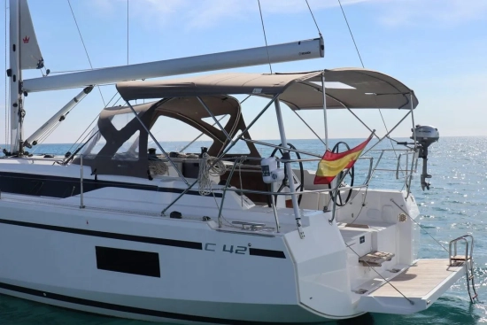 Bavaria Yachts C42 usado à venda