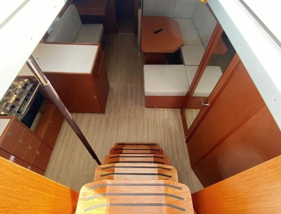 Bavaria Yachts C42 usado à venda