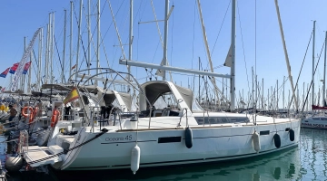 Beneteau Oceanis 45 usado à venda