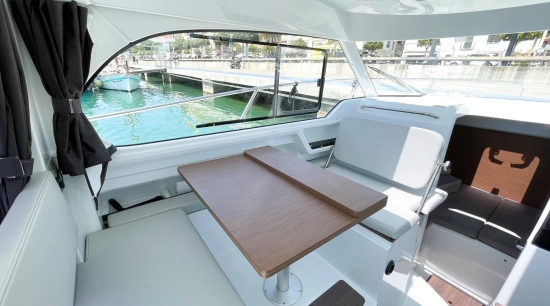Beneteau Antares 8 OB nuevo en venta