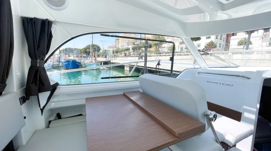 Beneteau Antares 8 OB nuevo en venta