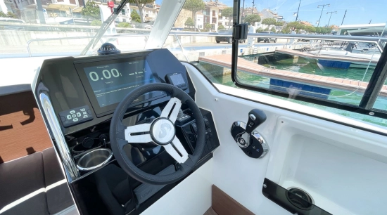 Beneteau Antares 8 OB nuevo en venta