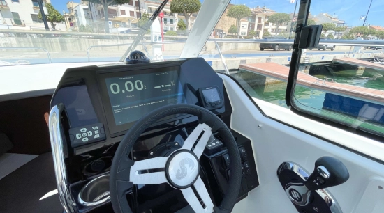 Beneteau Antares 8 OB nuevo en venta