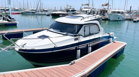 Beneteau Antares 8 OB nuevo en venta