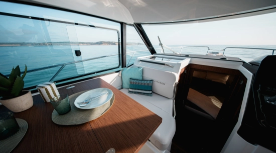 Beneteau Antares 9 OB nuevo en venta