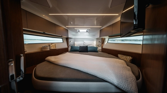 Beneteau Antares 9 OB nuevo en venta