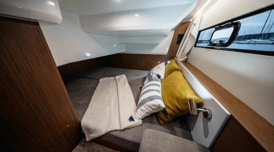 Beneteau Antares 9 OB nuevo en venta