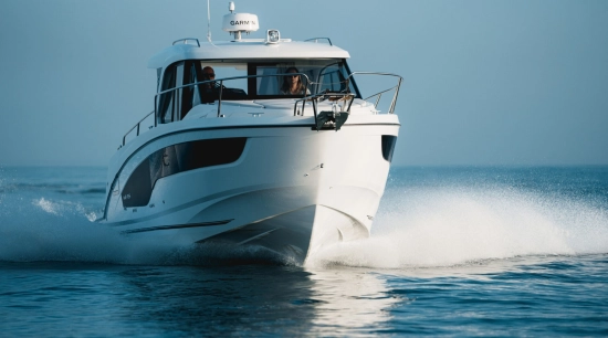 Beneteau Antares 9 OB nuevo en venta