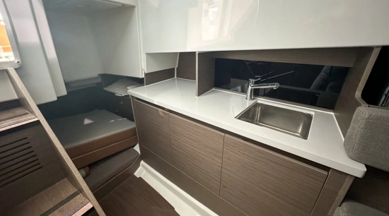Beneteau Flyer 9 SUNdeck nuevo en venta