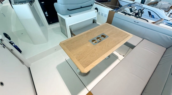 Beneteau Flyer 9 SUNdeck nuevo en venta
