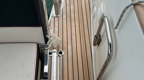 Beneteau Flyer 8.8 SUNdeck usado à venda
