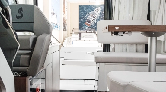 Beneteau Antares 9 OB nuevo en venta