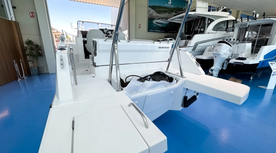 Beneteau Flyer 8 SUNdeck nuevo en venta