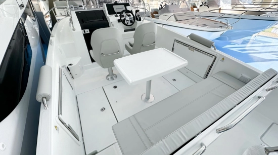 Beneteau Flyer 8 SUNdeck nuevo en venta