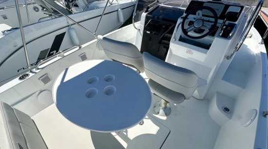 Beneteau Flyer 6 SUNdeck usata in vendita