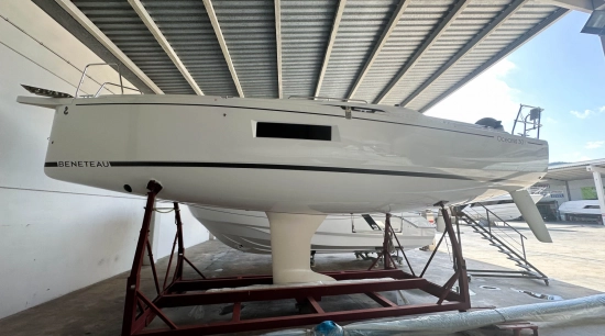 Beneteau Oceanis 30.1 novos à venda