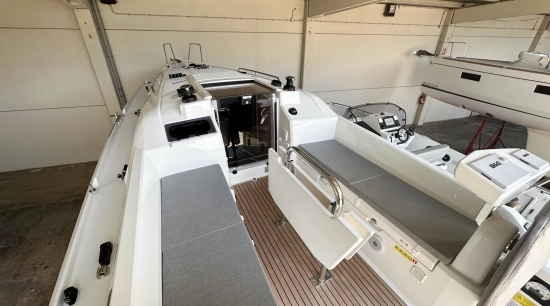 Beneteau Oceanis 30.1 novos à venda