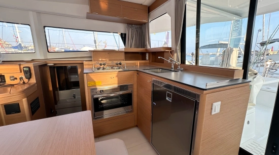 EXCESS CATAMARANS 11 nuova in vendita