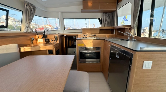 EXCESS CATAMARANS 11 nuova in vendita