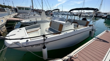 Beneteau Flyer 7 SPACEdeck usado à venda