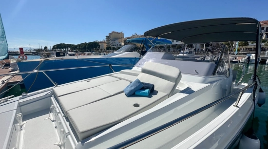 Beneteau Flyer 9 SUNdeck usado à venda