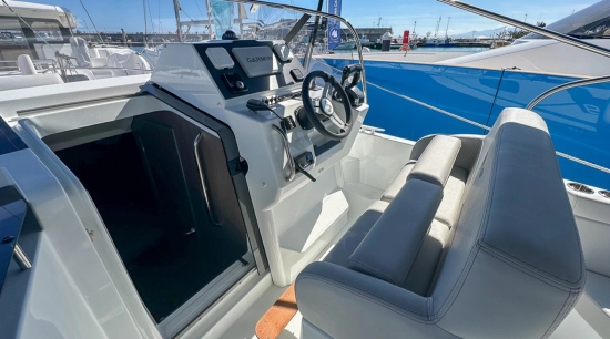 Beneteau Flyer 9 SUNdeck usado à venda