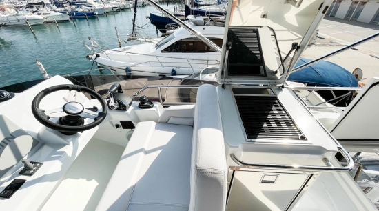 Beneteau Antares 12 Fly de segunda mano en venta