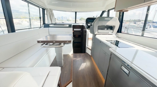 Beneteau Antares 12 Fly de segunda mano en venta