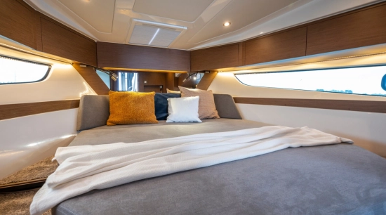 Beneteau Antares 11 Coupe nuova in vendita