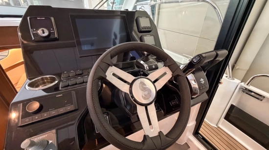 Beneteau Antares 11 Coupe novos à venda