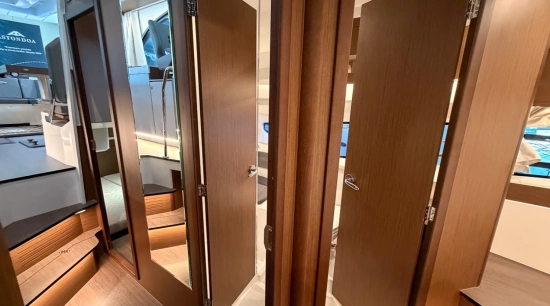 Beneteau Antares 11 Coupe novos à venda