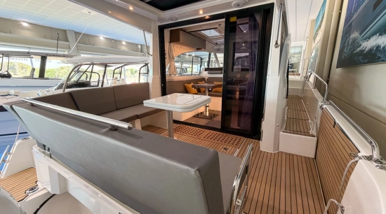 Beneteau Antares 11 Coupe novos à venda