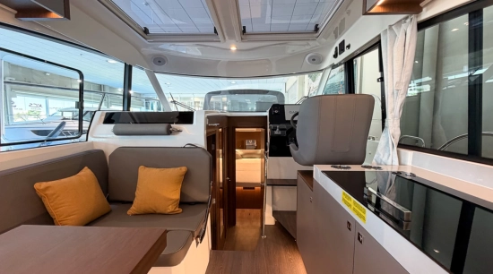 Beneteau Antares 11 Coupe novos à venda
