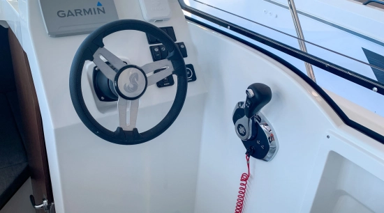 Beneteau Antares 7 OB nuevo en venta