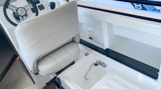 Beneteau Antares 7 OB nuevo en venta