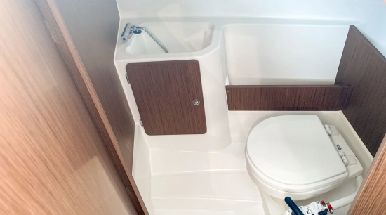 Beneteau Antares 7 OB nuevo en venta