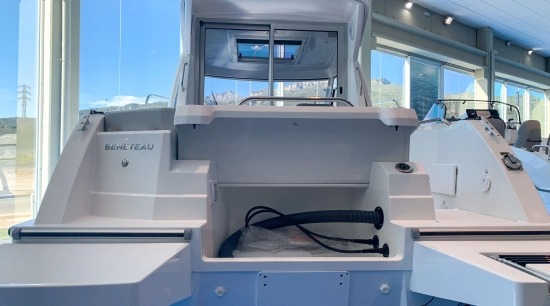 Beneteau Antares 7 OB nuevo en venta