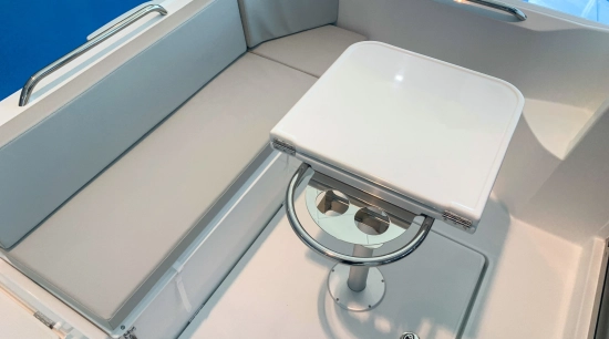 Beneteau Antares 7 OB nuevo en venta
