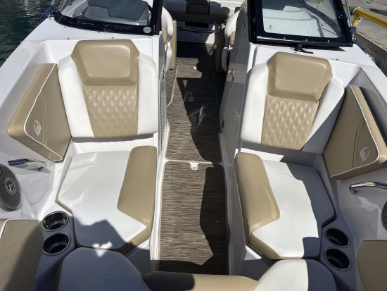 Scarab 255 Platinum usata in vendita